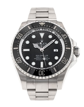 Browse our selection of automatic watches from prestigious brands such as Blancpain, Bell & Ross, Breitling and Rolex.